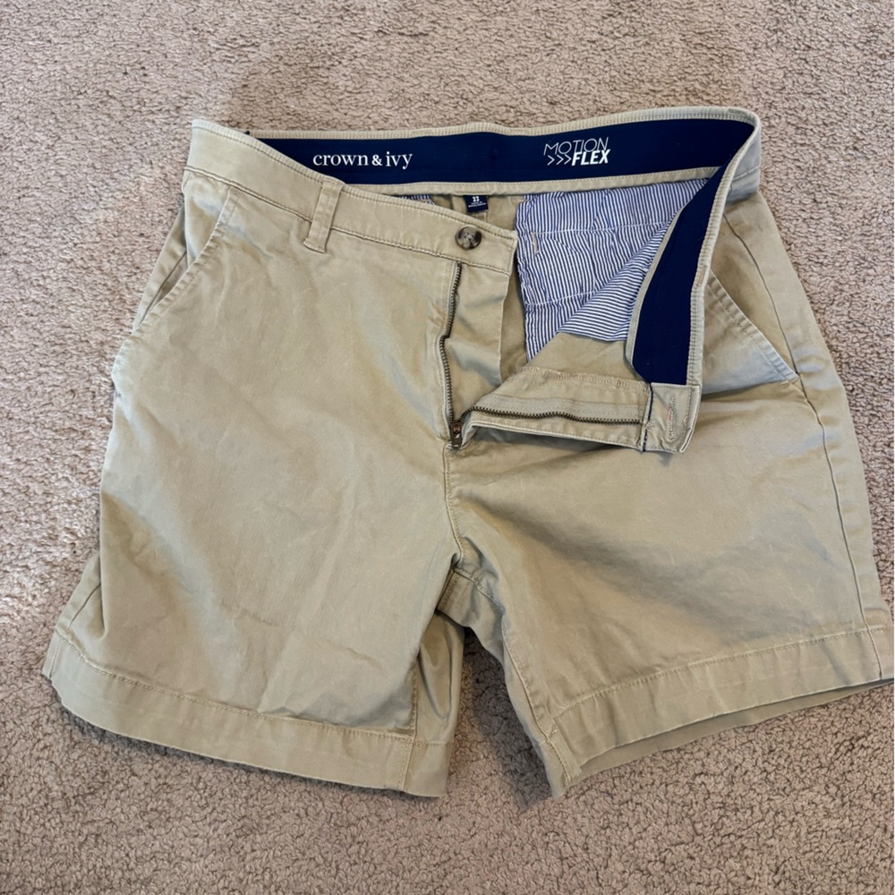 Crown & Ivy Men's Khaki Shorts